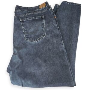 Levi's Signature Mid Rise Skinny Jeans Size 20